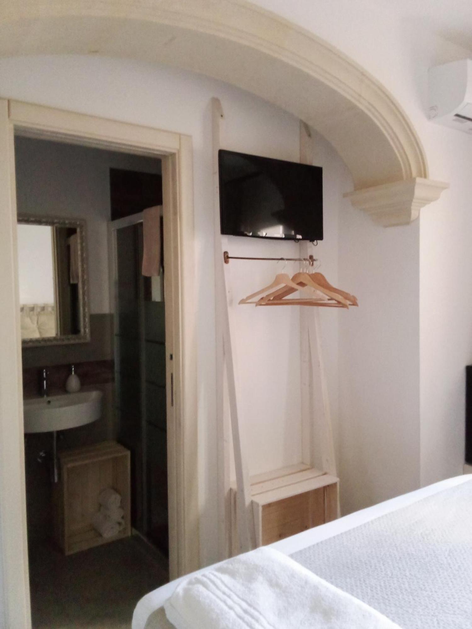 All'Ottantuno Lecce Kültér fotó